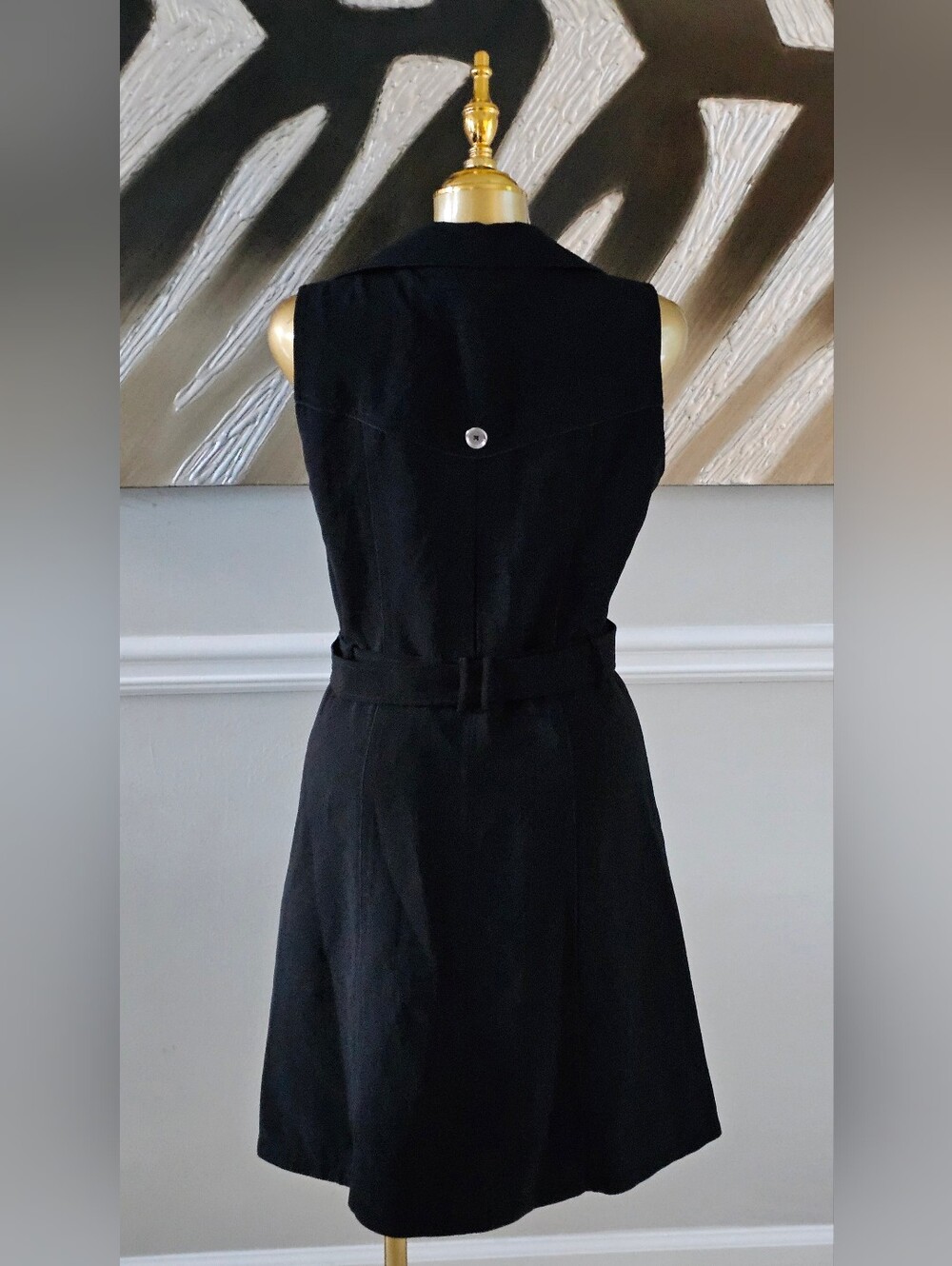 White House Black Market WHBM Black Belted Sleeveless Dress Size 8 - Picture 4 of 6